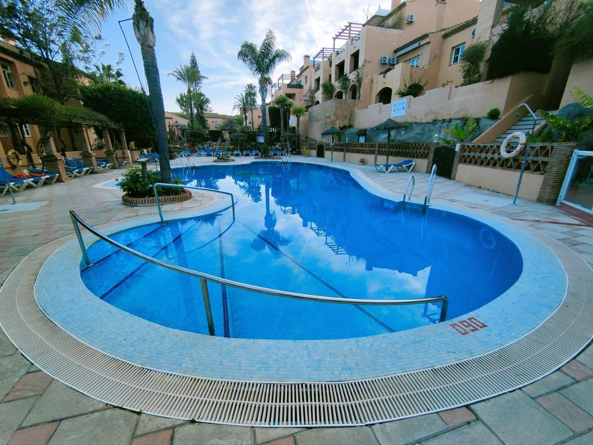 Sage Palm By Namaste Elite Málaga